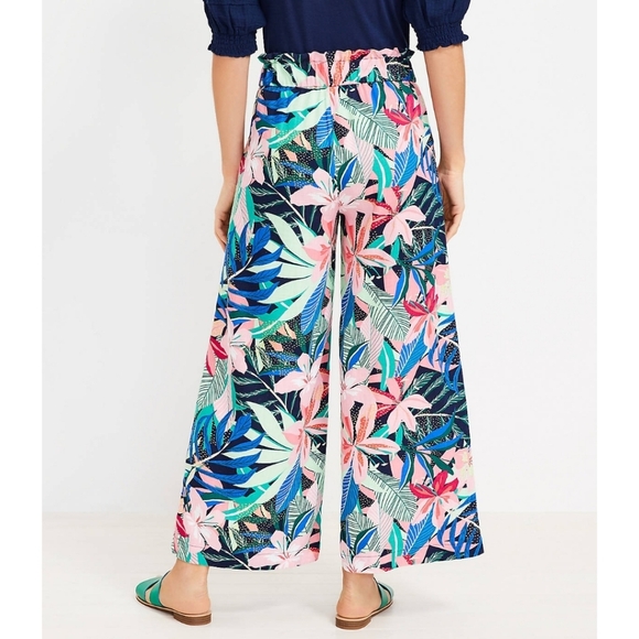 {LOFT} Fluid Wide Leg Crop Pants in Palm Print - Size XL - Picture 10 of 12